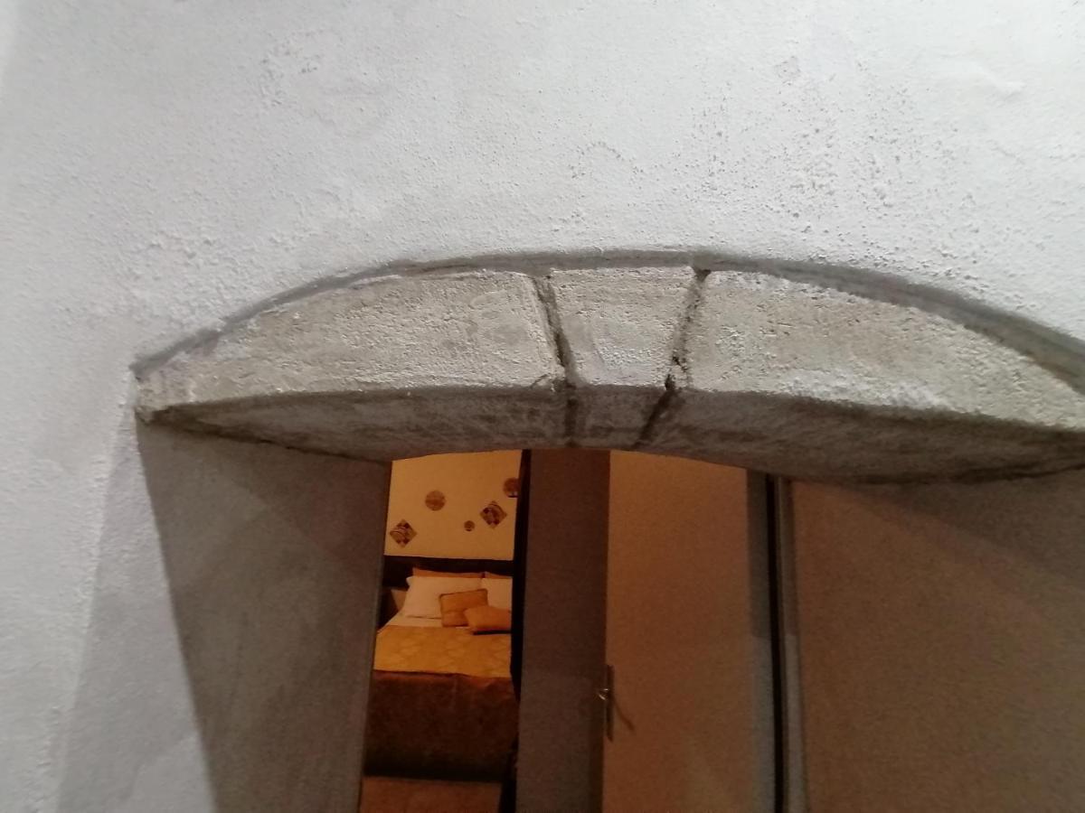 Il Cortiletto Di Via Minniti Syracuse Exterior foto